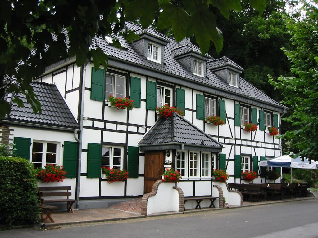 Wisskirchen Hotel & Restaurant Odenthal Eksteriør billede